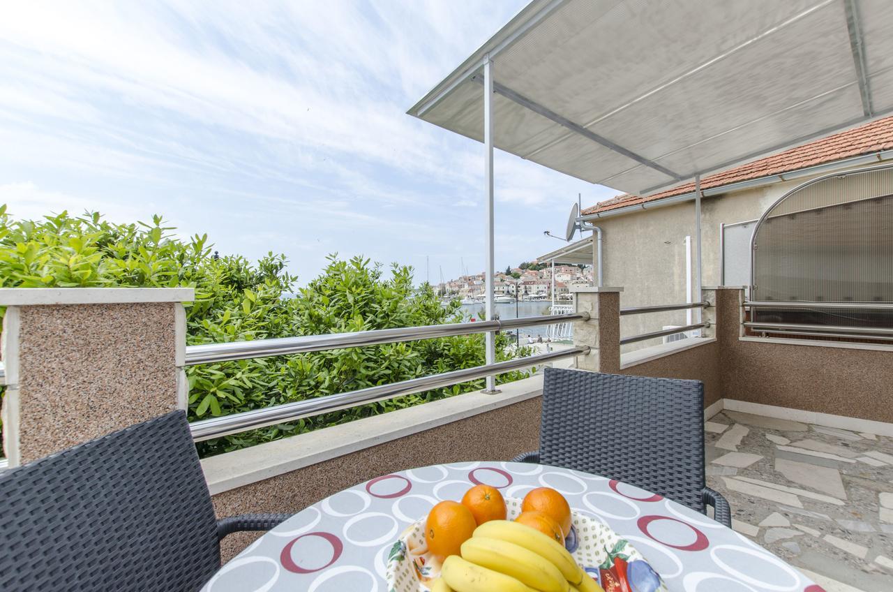 Apartment Danijela Primošten المظهر الخارجي الصورة